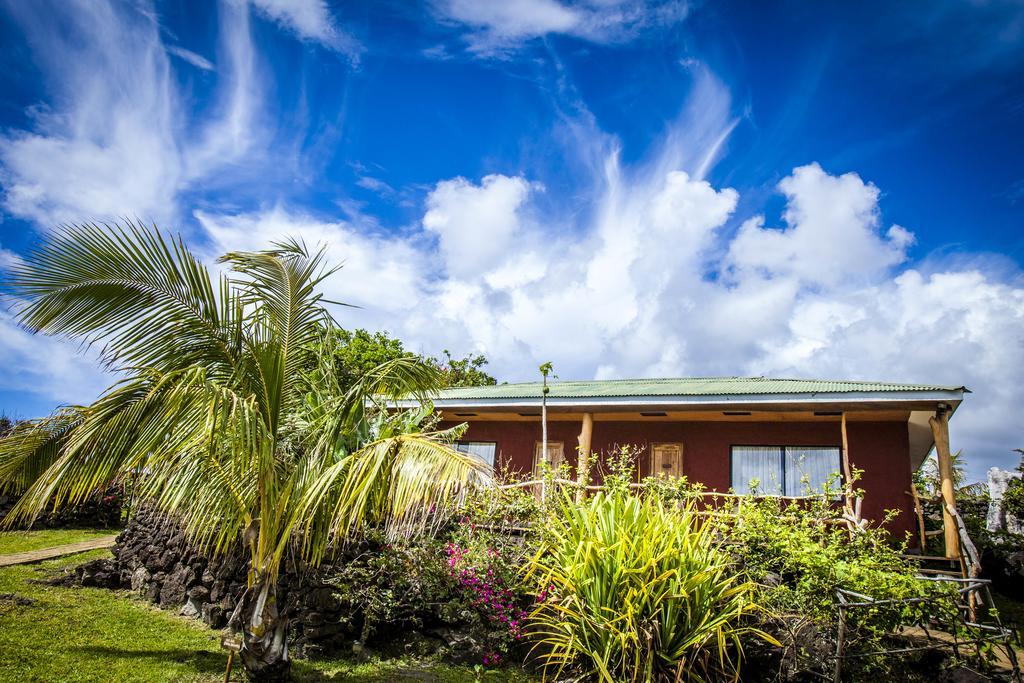 Pikera Uri Eco Lodge Hanga Roa Esterno foto