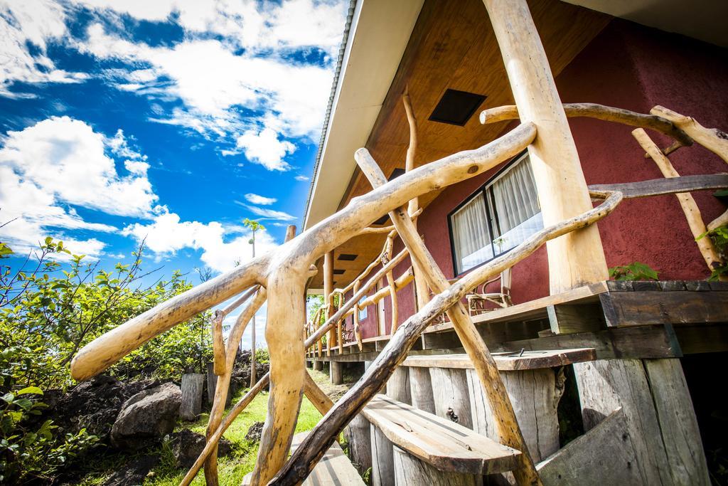 Pikera Uri Eco Lodge Hanga Roa Esterno foto
