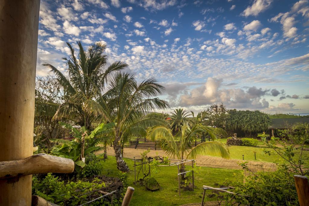 Pikera Uri Eco Lodge Hanga Roa Esterno foto